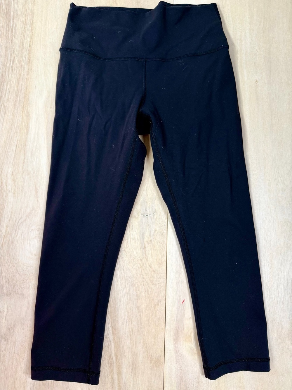 Lululemon 22 "Wunder Under High-Rise Crop - Black - Size 8